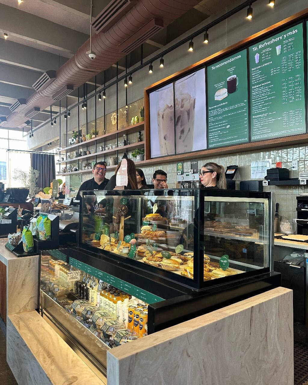 Casa de las Sirenas by Starbucks